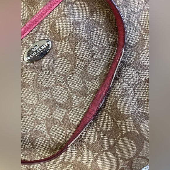 Coach Signature Logo All Over Pattern Crossbody Leather Beige Pink - Picture 6 of 9
